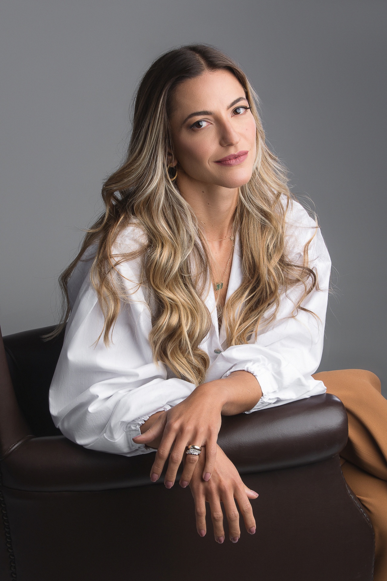 Dra. Kelly Perdigão